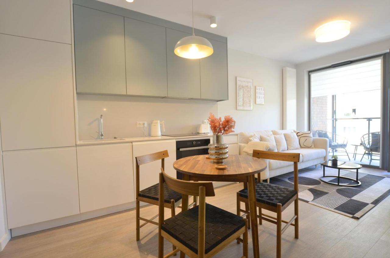 Green Estate Old Town Apartment, Private Parking, Balcony Gdansk Ngoại thất bức ảnh