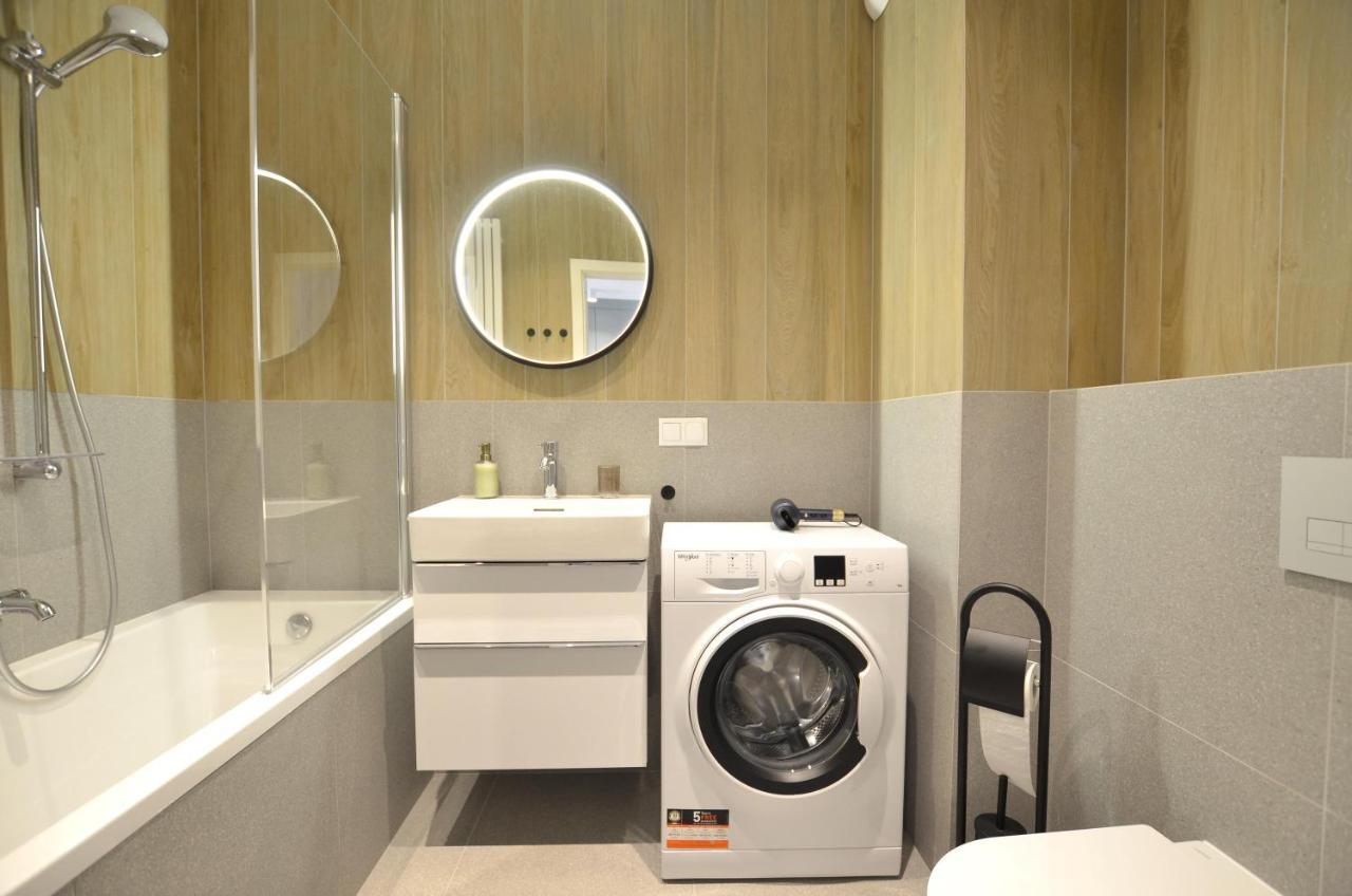 Green Estate Old Town Apartment, Private Parking, Balcony Gdansk Ngoại thất bức ảnh